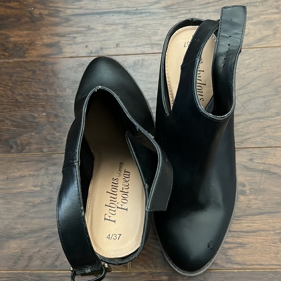 George - Picture 2 of 3